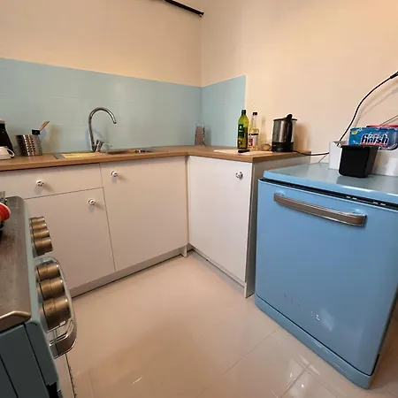 Business & Longstay - Workdesk - Pendik Marina - Metro - Saw